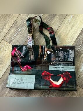 NWT DSW Red High Heel Print Tote Bag - Fashionable Women’s Bag